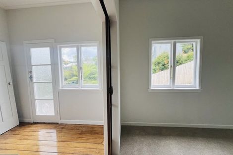 Photo of property in 1295 Rings Road, Coromandel, 3506