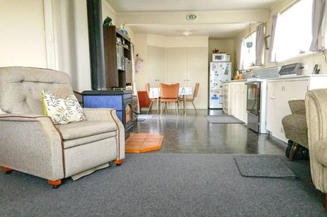 Photo of property in 11 Moorhouse Street, Waimate, 7924