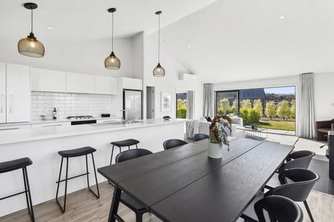 Photo of property in 1 Sorrel Street, Albert Town, Wanaka, 9305