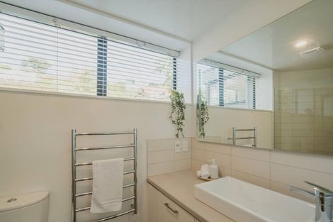 Photo of property in 105 Cannon Hill Crescent, Mount Pleasant, Christchurch, 8081