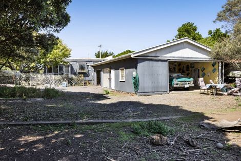 Photo of property in 56 Victoria Street, Patea, 4520