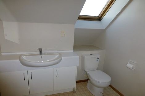 Photo of property in 3/194 Whangaparaoa Road, Red Beach, 0932