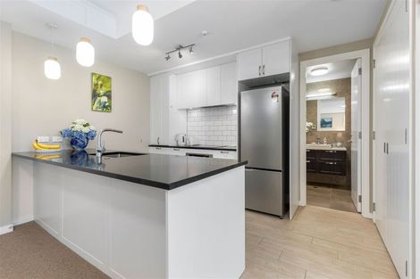 Photo of property in 75 Panorama Heights, Orewa, 0931