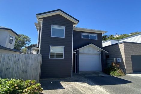 Photo of property in 10 Cresswell Place, Johnsonville, Wellington, 6037