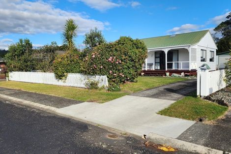 Photo of property in 68 Catherine Crescent, Whitianga, 3510
