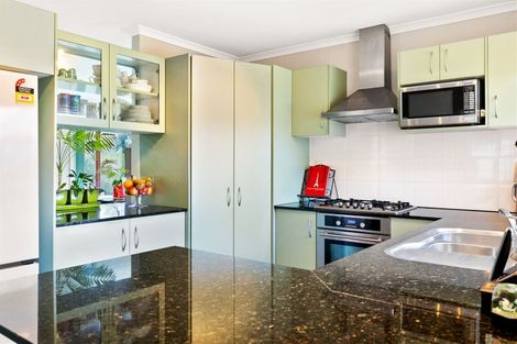 Photo of property in 21 Basra Drive, Henderson, Auckland, 0612