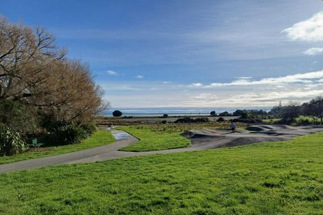 Photo of property in 2/676 Atawhai Crescent, Atawhai, Nelson, 7010