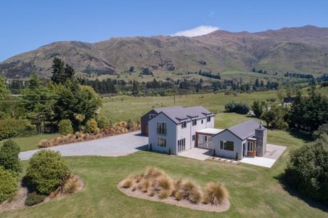 Photo of property in 42 Studholme Road, Wanaka, 9382
