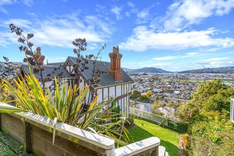 Photo of property in 38 Easther Crescent, Kew, Dunedin, 9012