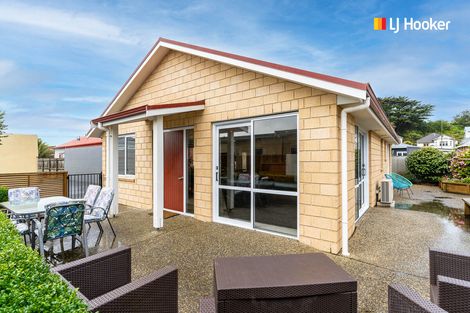 Photo of property in 12a Kennedy Street, Saint Clair, Dunedin, 9012