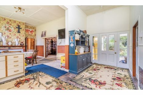 Photo of property in 88 Cooper Road, Tussock Creek, Winton, 9781