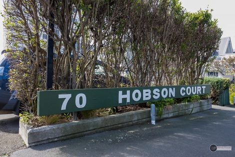 Photo of property in Hobson Court Flats, 58/70 Hobson Street, Thorndon, Wellington, 6011