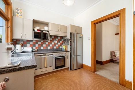 Photo of property in 38 Florence Avenue, Palmerston North, 4414