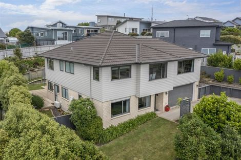 Photo of property in 5 Kahurangi Heights, Aotea, Porirua, 5024