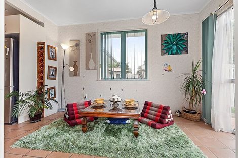 Photo of property in 21 Dunlop Road, Te Puke, 3119