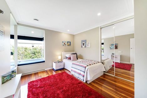Photo of property in 18 The Anchorage, Sunnyhills, Auckland, 2010