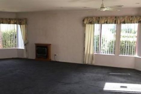 Photo of property in 227a Hill Road, The Gardens, Auckland, 2105