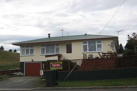 Photo of property in 18 Norfolk Street, Balclutha, 9230