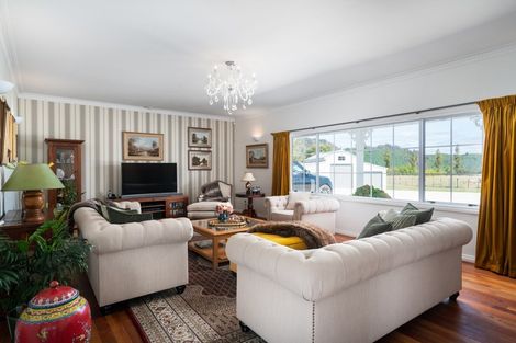 Photo of property in 36 Kaiapo Road, Acacia Bay, Taupo, 3385