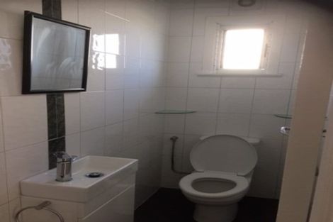 Photo of property in 1/29 Gilliam Street, New Lynn, Auckland, 0600