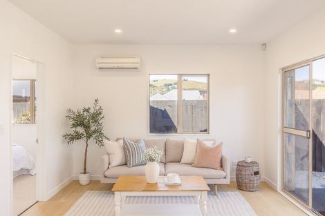 Photo of property in 4/15 Derrett Place, Saint Martins, Christchurch, 8022