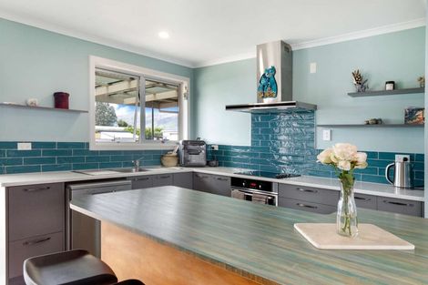 Photo of property in 11 Bovis Street, Shannon, 4821