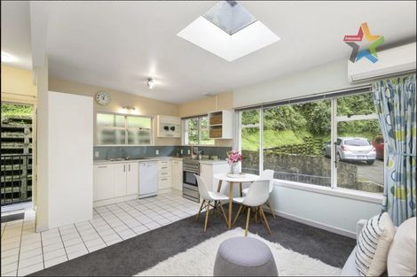 Photo of property in Parkland Flats, 12/51 Adams Terrace, Kelburn, Wellington, 6021