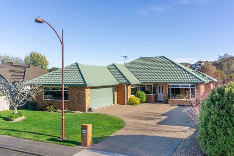 Photo of property in 15 Roderick Place, Rototuna, Hamilton, 3210