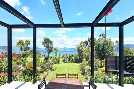 Photo of property in 112 Ti Kouka Crescent, Matarangi, Whitianga, 3592