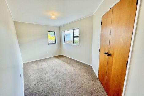 Photo of property in 2/1345 Dominion Extension, Mount Roskill, Auckland, 1041