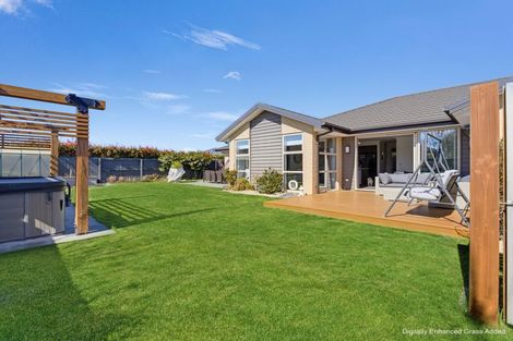 Photo of property in 12 Hamlett Drive, Woodend, 7610