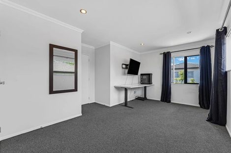 Photo of property in 46c Russell Road, Manurewa, Auckland, 2102