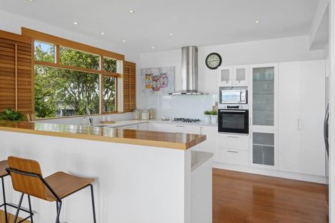 Photo of property in 9 Aranoni Track, Clifton, Christchurch, 8081