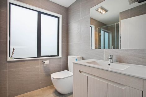 Photo of property in 233a Finlayson Avenue, Clendon Park, Auckland, 2103