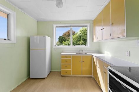 Photo of property in 6 Magnolia Drive, Westown, New Plymouth, 4310