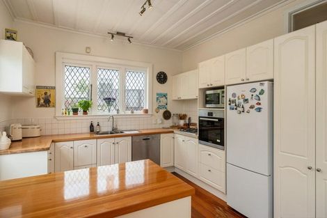 Photo of property in 38 Edenvale Crescent, Mount Eden, Auckland, 1024