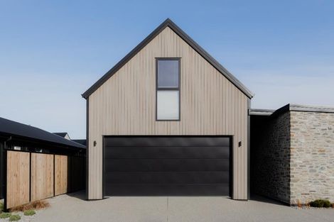 Photo of property in 43 Barn Road, Jacks Point, 9371