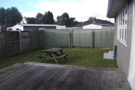 Photo of property in 38 Rawlings Street, Bader, Hamilton, 3206