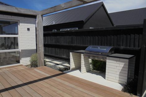 Photo of property in 6 John Raven Lane, Woodend, 7610