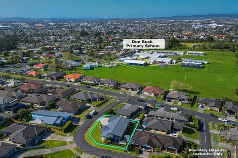 Photo of property in 4 Karika Place, Massey, Auckland, 0614