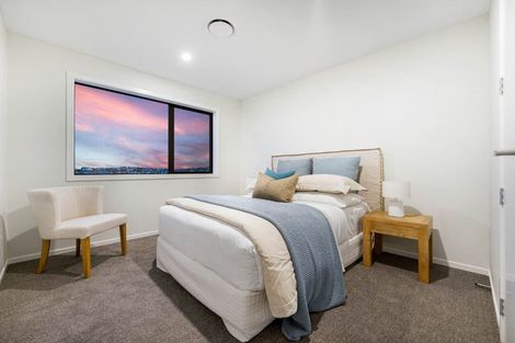 Photo of property in 29 Kumukumu Road, Long Bay, Auckland, 0630