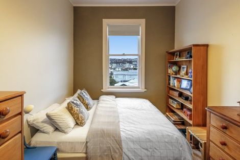 Photo of property in 69 Austin Street, Mount Victoria, Wellington, 6011