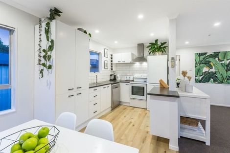 Photo of property in 3 Carvel Lane, Whitby, Porirua, 5024