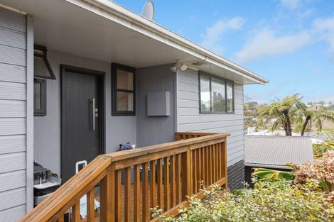 Photo of property in 16 La Salle Drive, Westown, New Plymouth, 4310