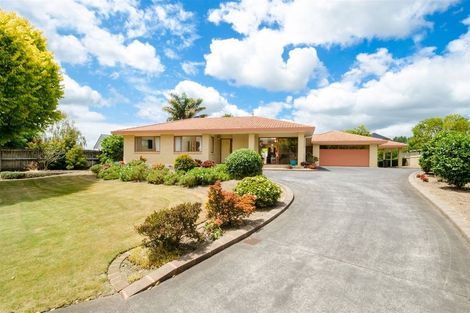 Photo of property in 24 Sunny Crescent, Huapai, Kumeu, 0810