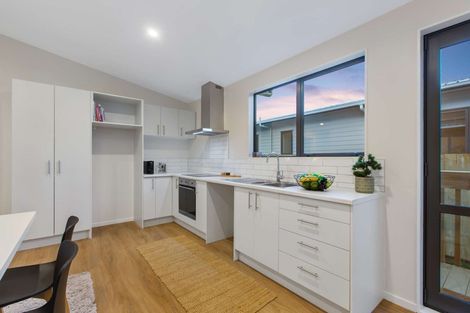 Photo of property in 10b Toatoa Place, Mangere Bridge, Auckland, 2022