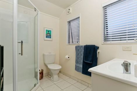 Photo of property in 7/14 Ponderosa Drive, Oteha, Auckland, 0632
