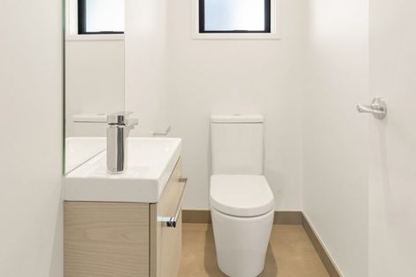 Photo of property in 66b Marendellas Drive, Bucklands Beach, Auckland, 2014