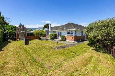 Photo of property in 61 Kashmir Avenue, Clouston Park, Upper Hutt, 5018