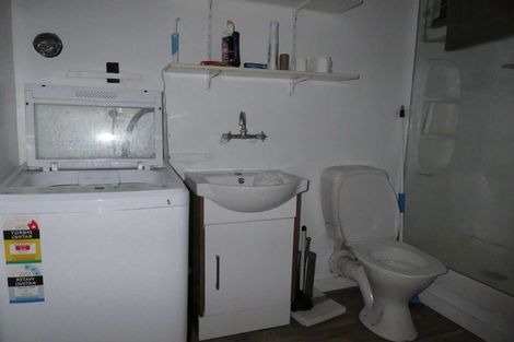 Photo of property in 3 Wadeley Road, Ilam, Christchurch, 8041